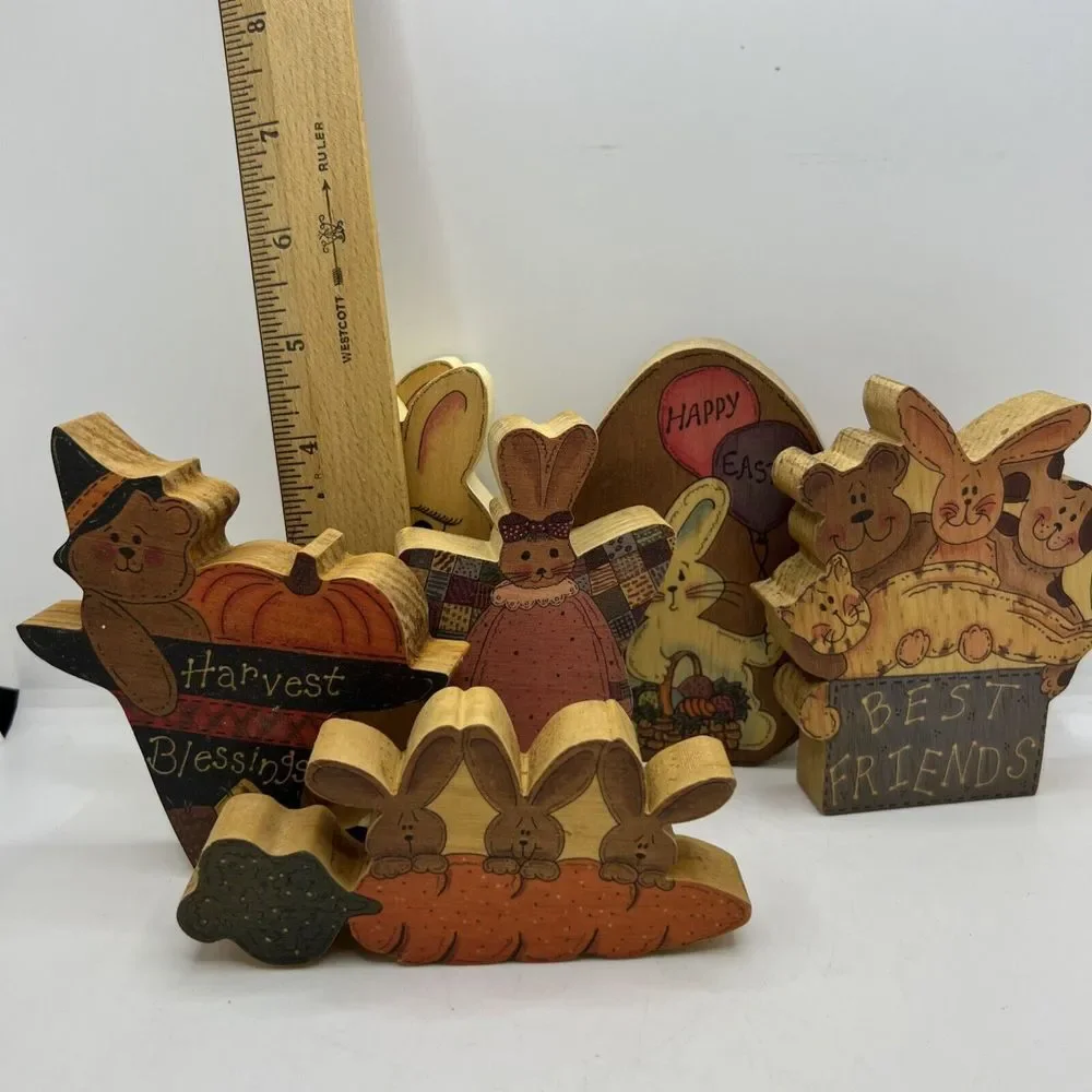 Hand‎ Painted Wooden Home Decor - 4 Easter, 1 Halloween, 1 Best Friends, 1 Bunny